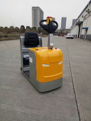 Tipo QD20/QD30 del soporte de 2 toneladas -3 Ton Electric Baggage Towing Tractor