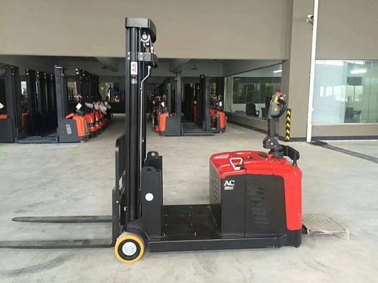 La carretilla elevadora contrapesada eléctrica Walkie monta los apiladores a horcajadas 1500kg